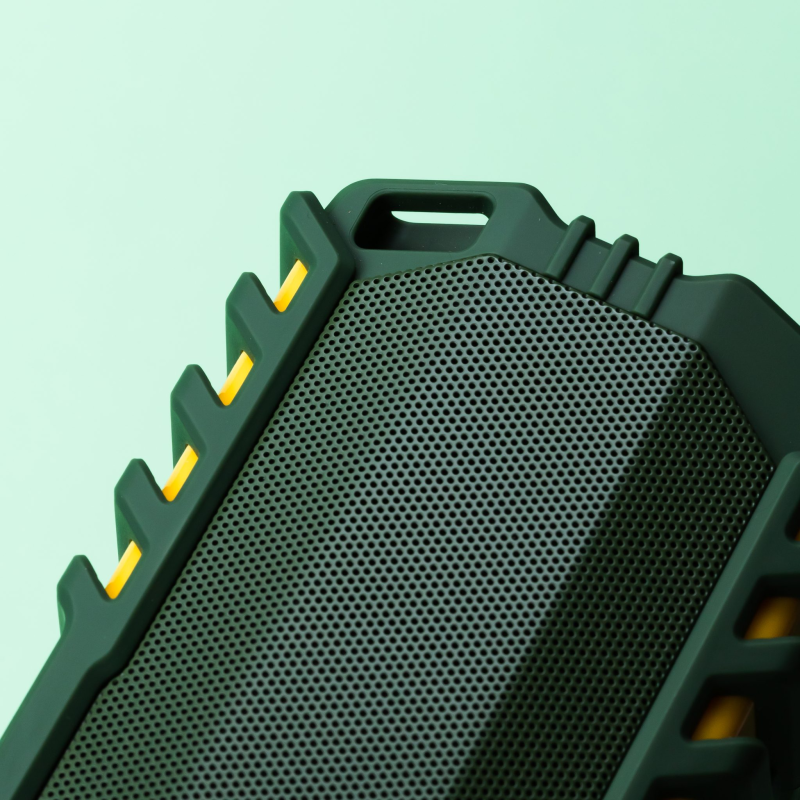 Asta Wolf Tank Speakers